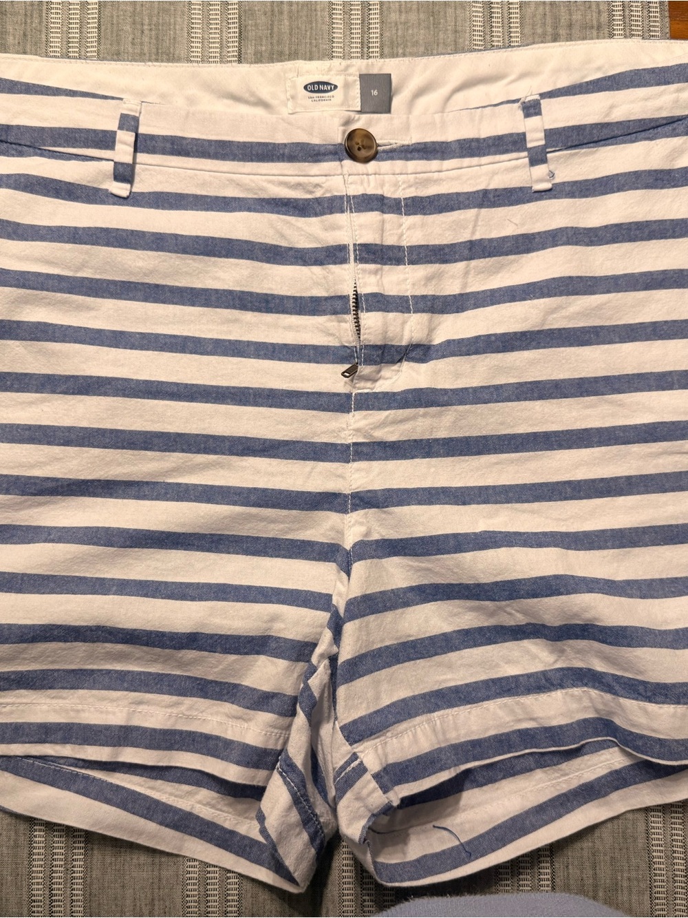 Old Navy White and Chambray Blue Striped Cotton Chino Shorts